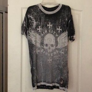 Men’s affliction shirt